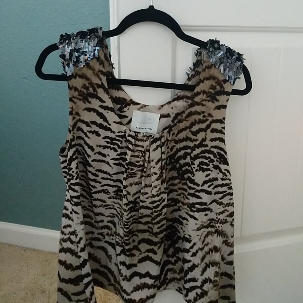 Womens Dressy Top- Perfect for date night